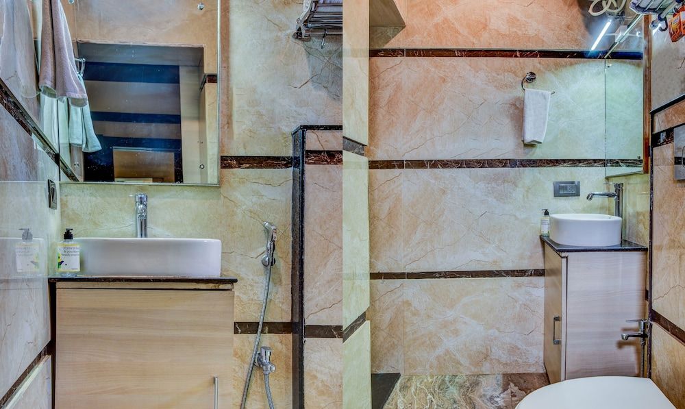 Itsy Hotels The Villa Retreat Deluxe Double Room 6