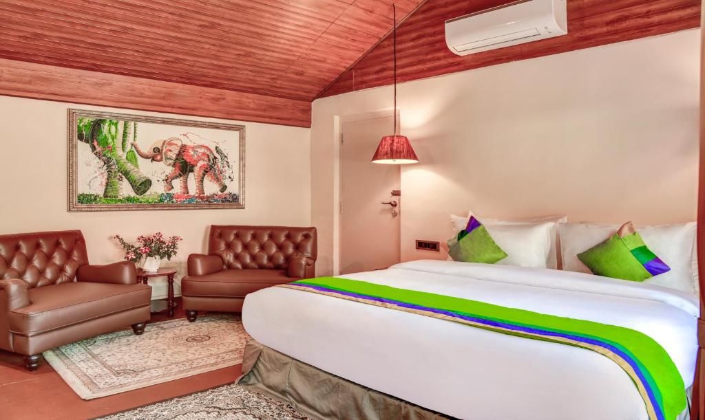 Treebo Premium Blue Mountain Country Club And Resort Deluxe Double Room 2