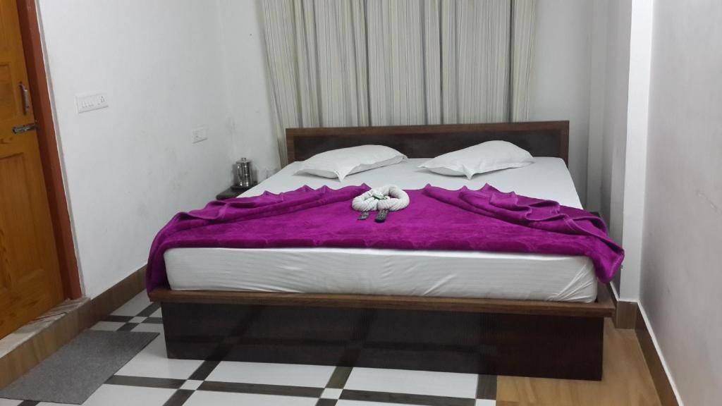 undefined Hotel Green Wood 4