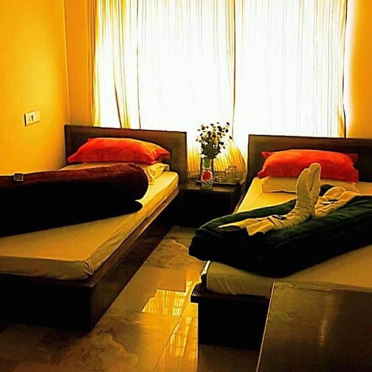 undefined Hotel Green Wood 6