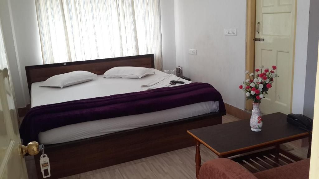 undefined Hotel Green Wood 7