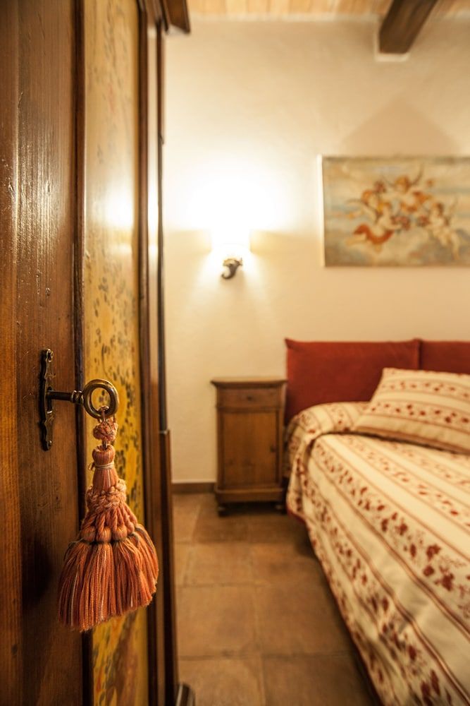 Agriturismo Poggio Degli Olivi - Guest House Standard Double Room, 1 Double Bed 4