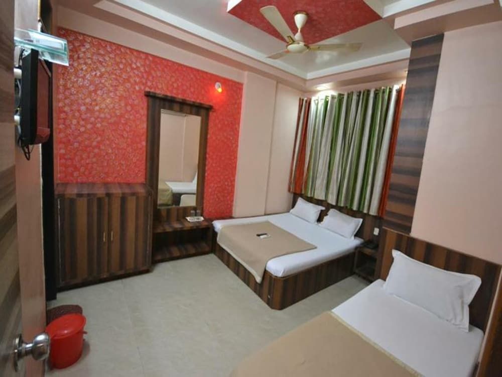 undefined Hotel Sai Hari Prasad 5