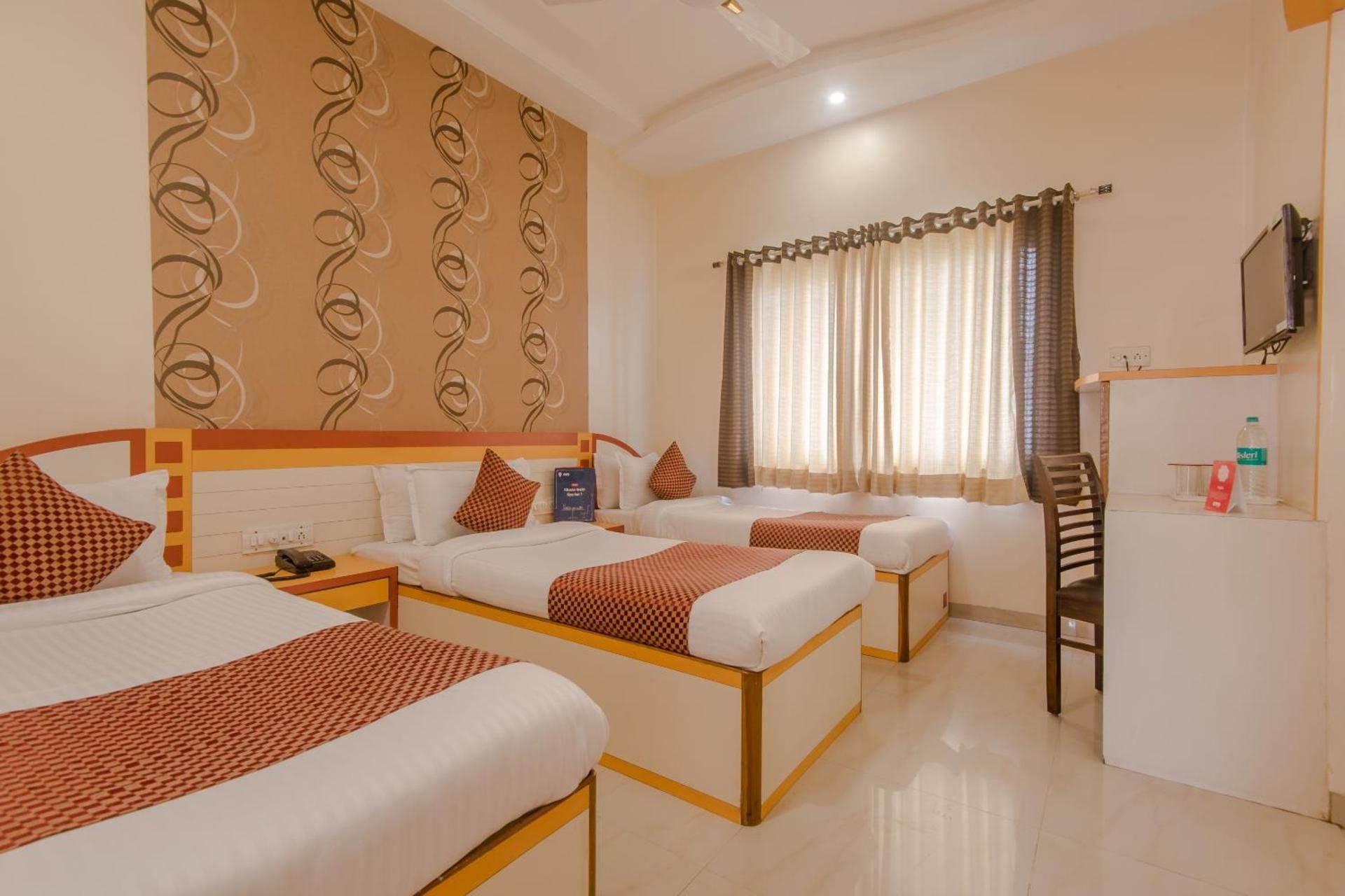 Triple Room with Air Conditioning