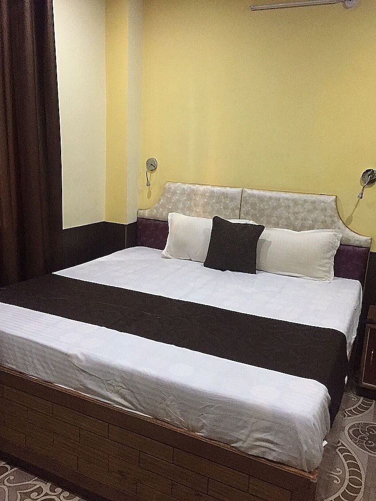 undefined Hotel C Shimla 3