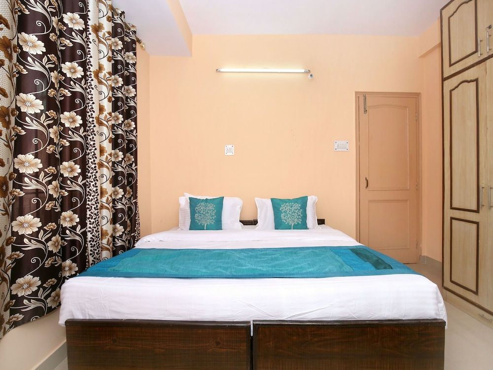 OYO 10409 Home Cozy 4BHK New Shimla Double or Twin Room 6