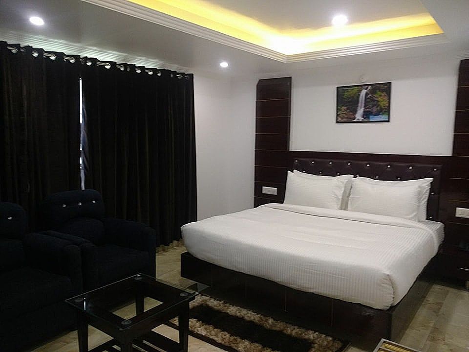 The Grand White Hotel Family Suite