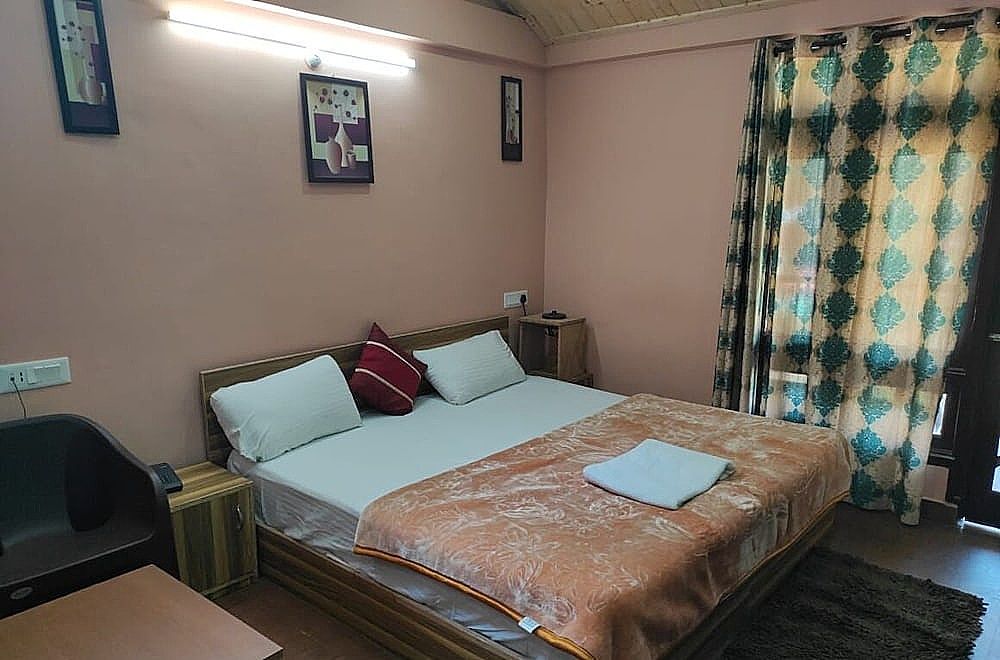 ADB Rooms Hotel Devine Point, Shimla Deluxe Room 5