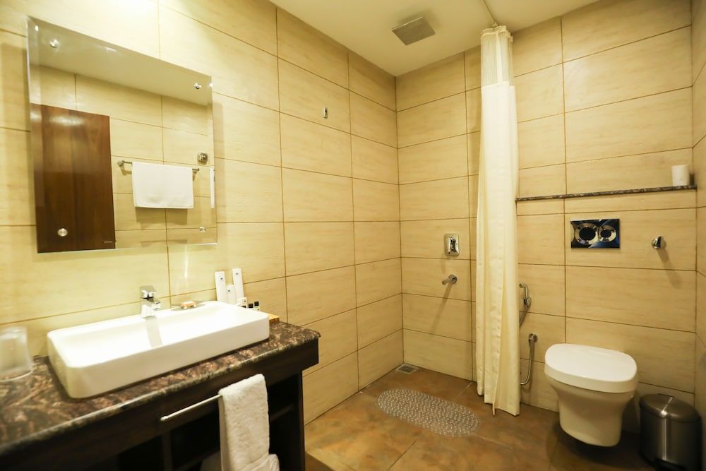 The Retreat Mashobra Classic Non View Room 10