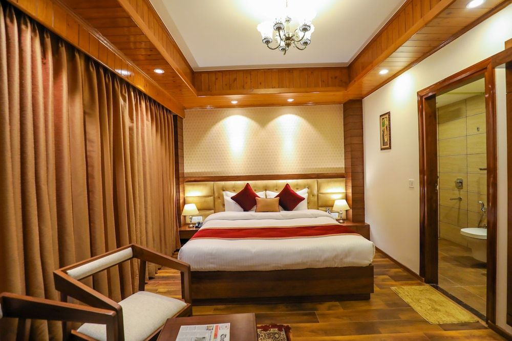 Standard Room, 1 King Bed, Non Smoking