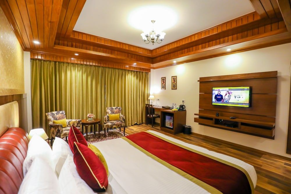 Premium Room, Balcony, Valley View