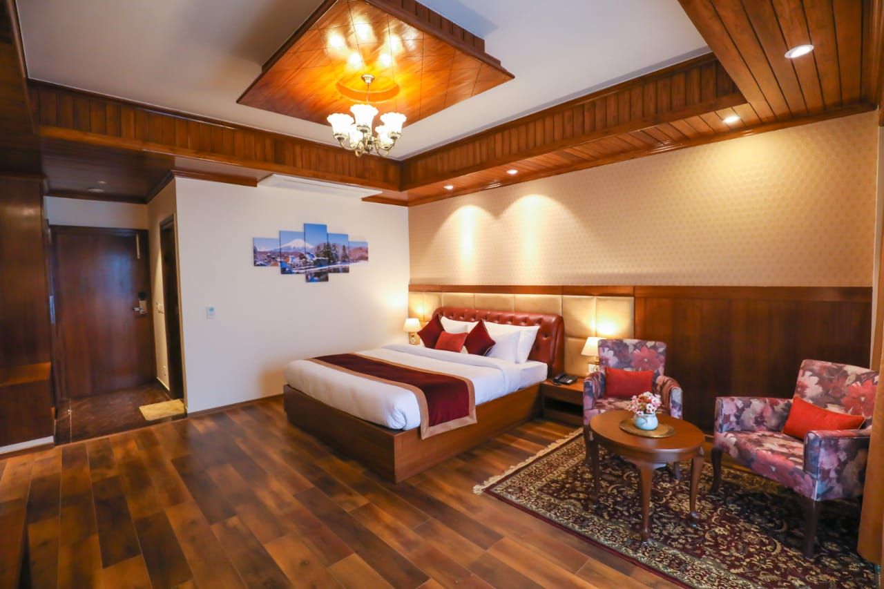 The Retreat Mashobra Classic Non View Room 4