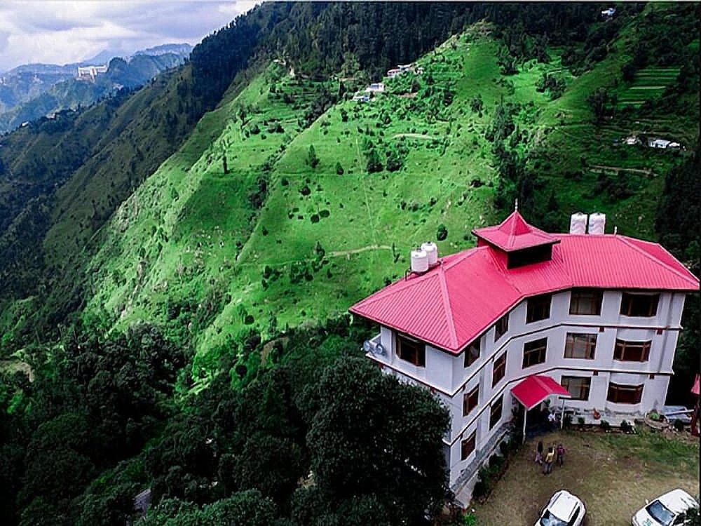 Country Holidays Resorts Hassan Valley