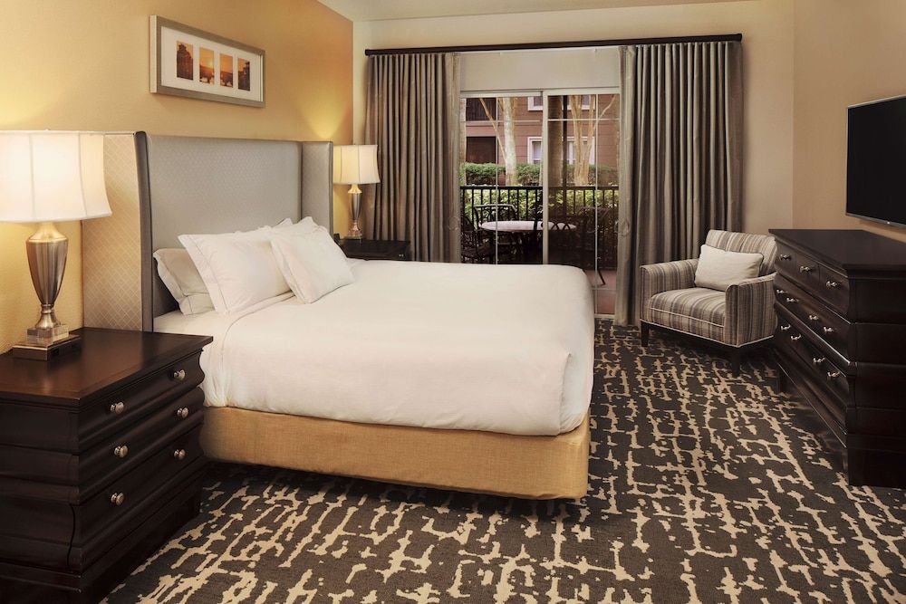 undefined Hilton Grand Vacations Club Tuscany Village Orlando 8