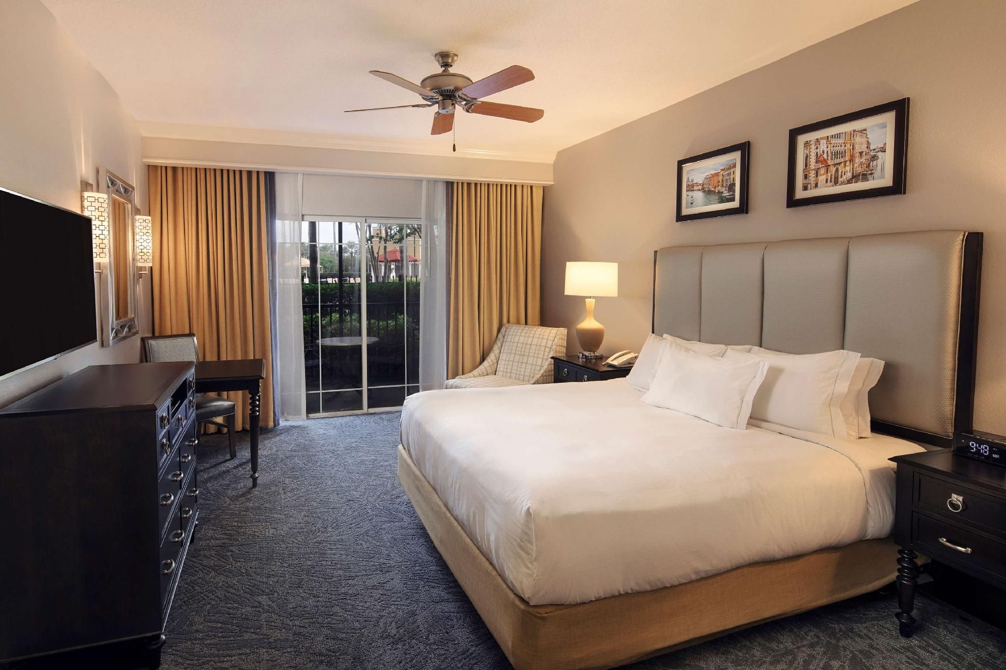 undefined Hilton Grand Vacations Club Tuscany Village Orlando 6