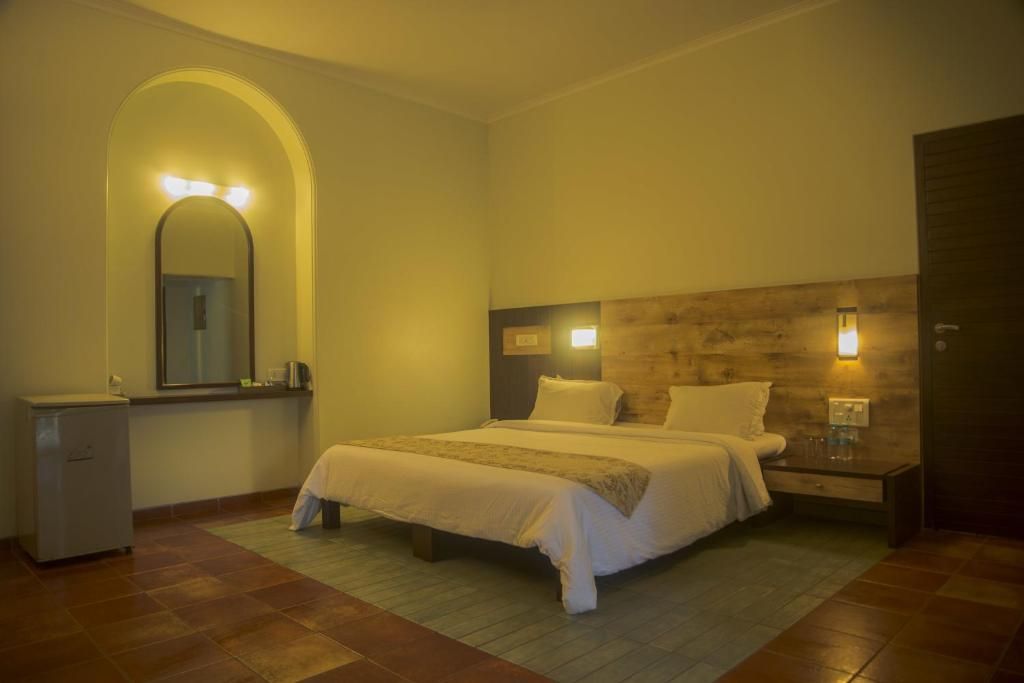 Zaras Resort Khandala Deluxe Room or Twin Room 3