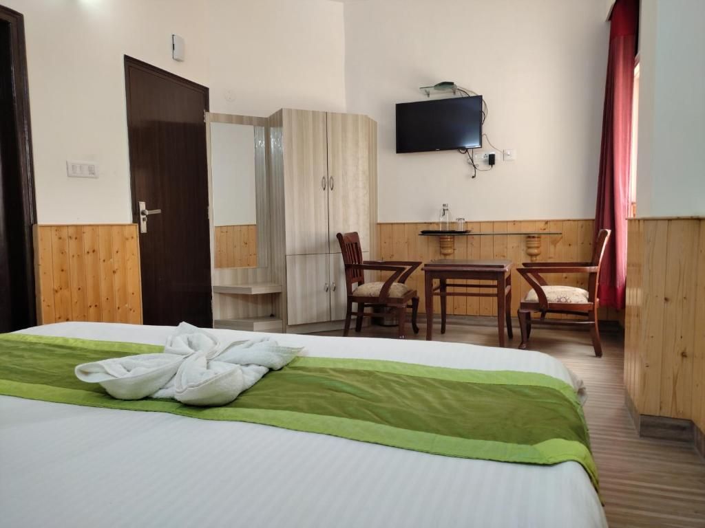 Deluxe Room With View