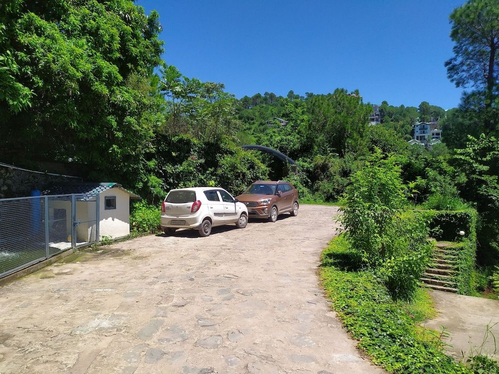 undefined Suryavilas Luxury Resort & Spa 10