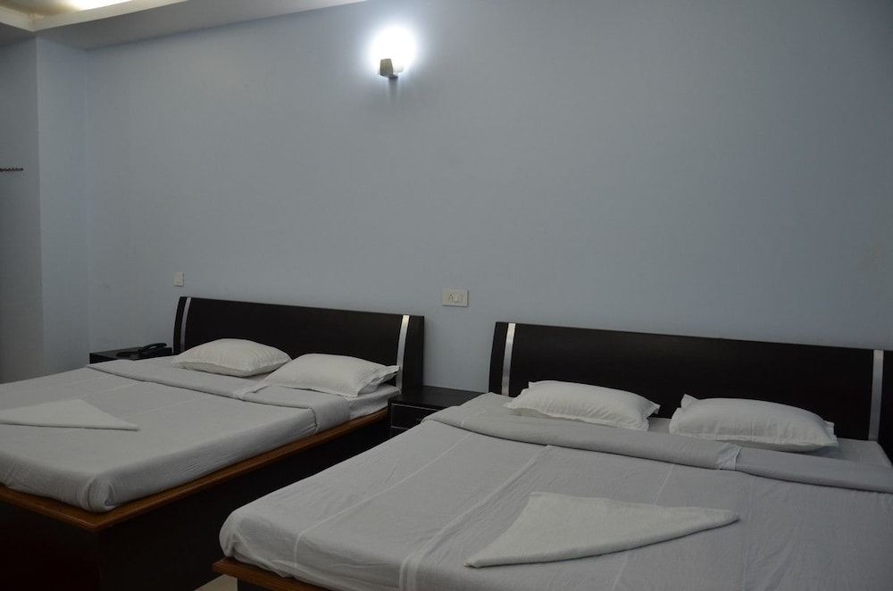 undefined Hotel Barbereek Inn 3