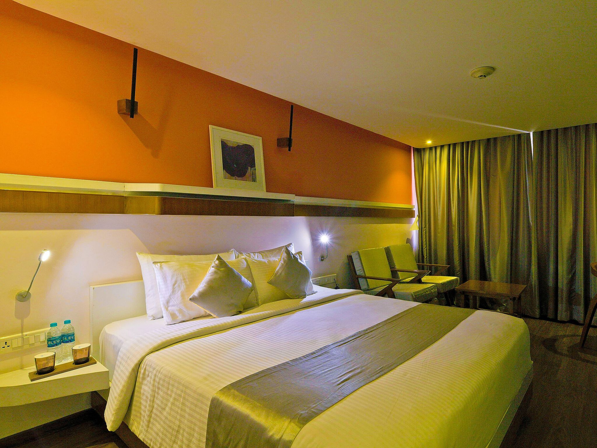 The Blooms Cochin Blooms Deluxe 7