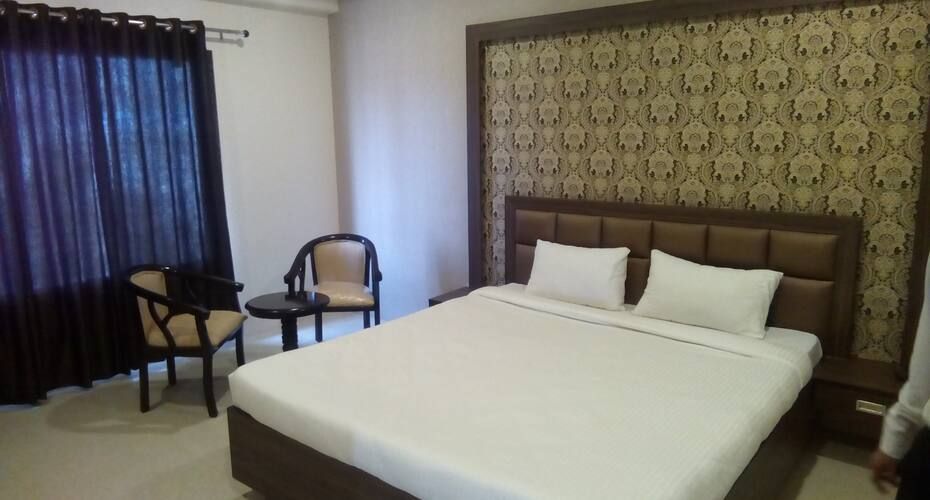 undefined Hotel Spark 5