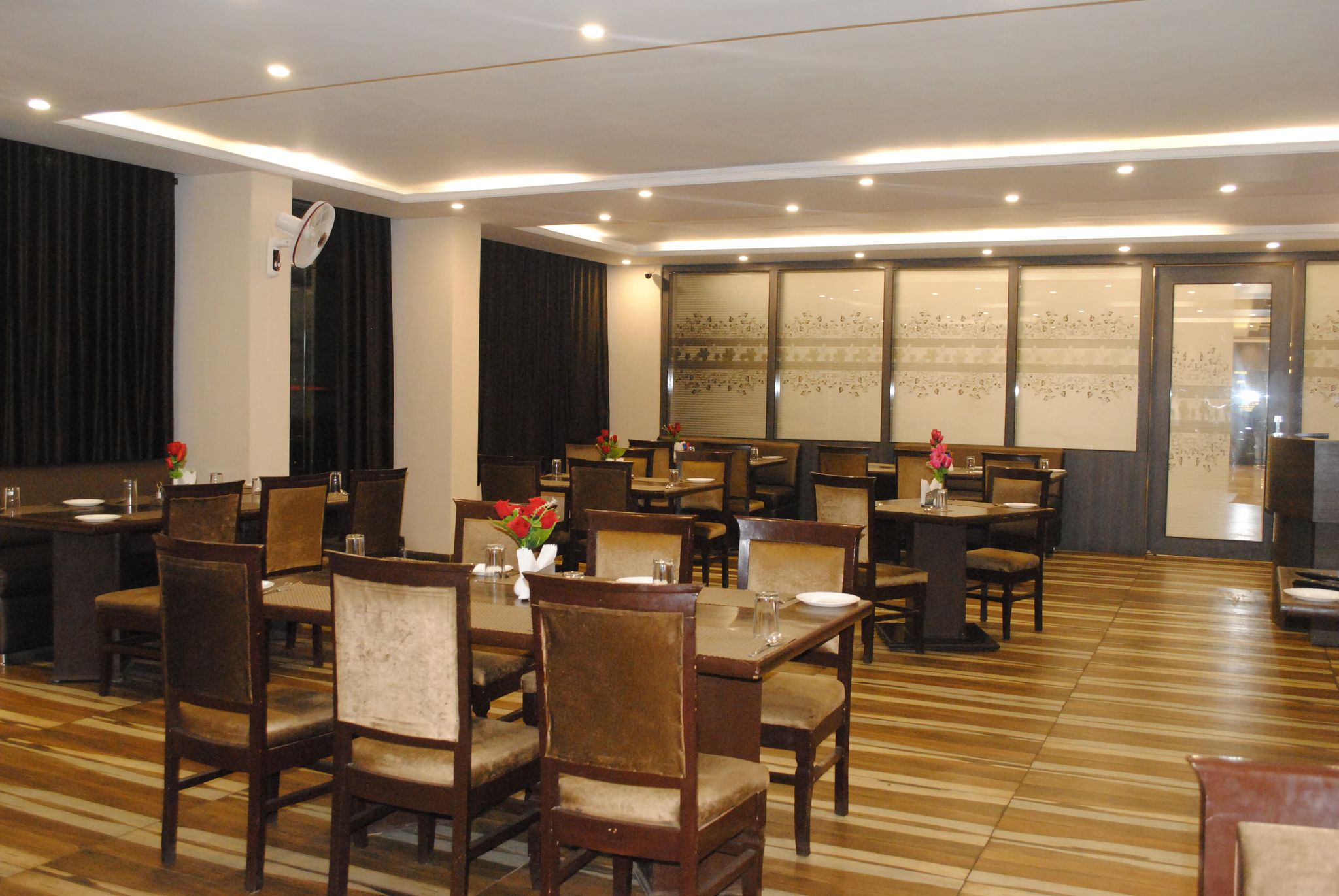 undefined Hotel Spark 4