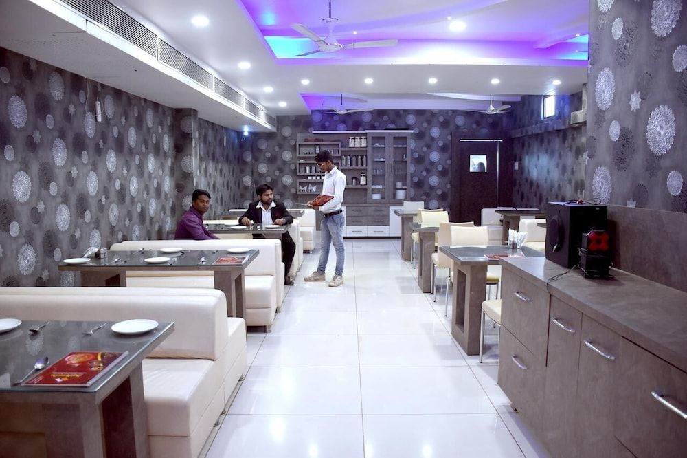 undefined Hotel Swarat 4