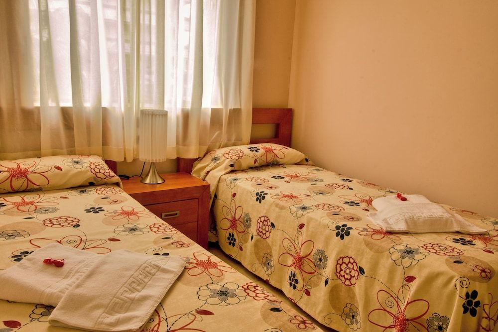 Ona Jardines Paraisol Apartment, 2 Bedrooms