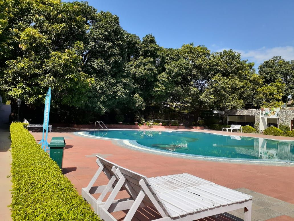 undefined Wood Castle Spa Resort- A River Access Property 5
