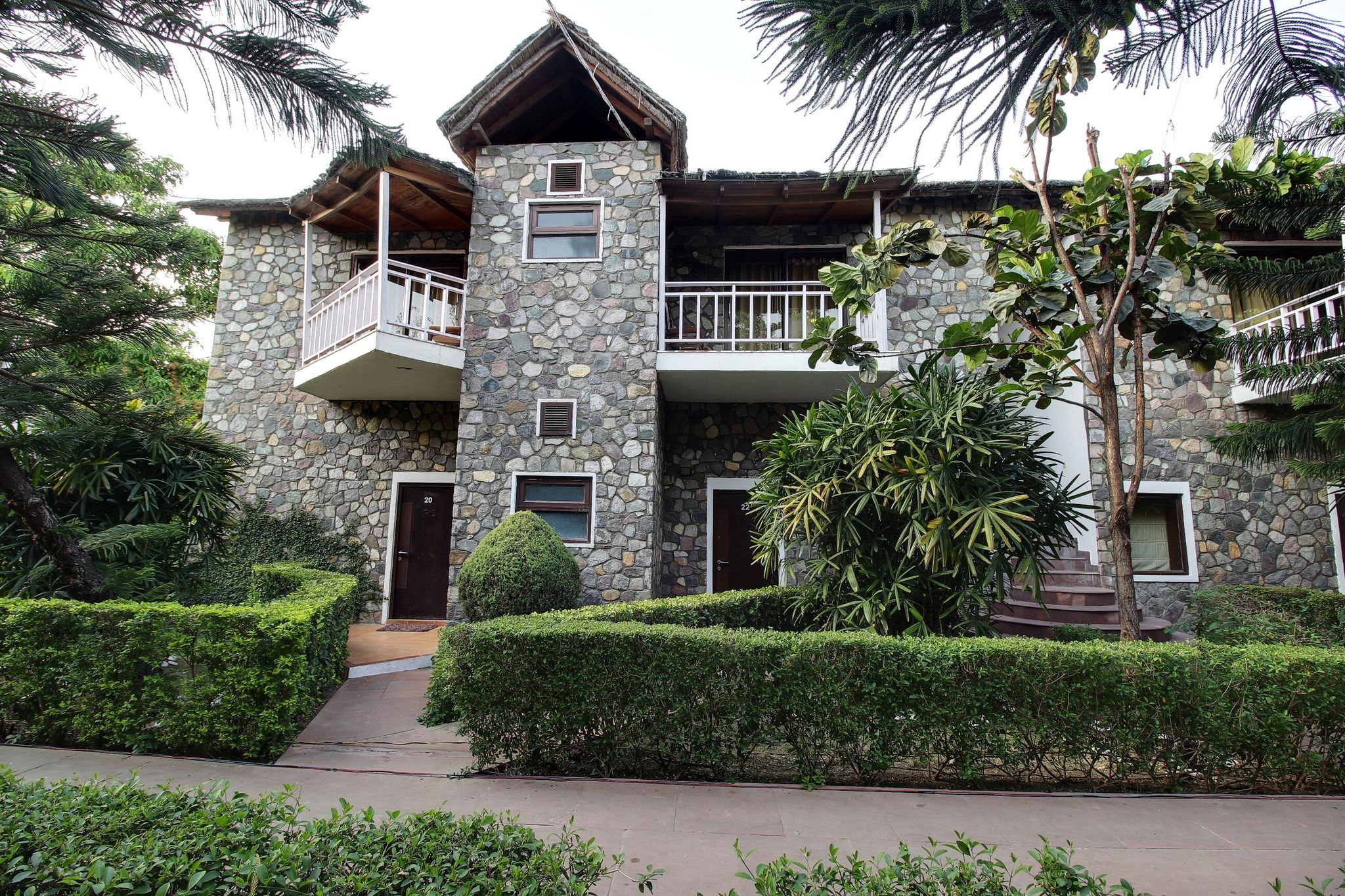 undefined Wood Castle Spa Resort- A River Access Property