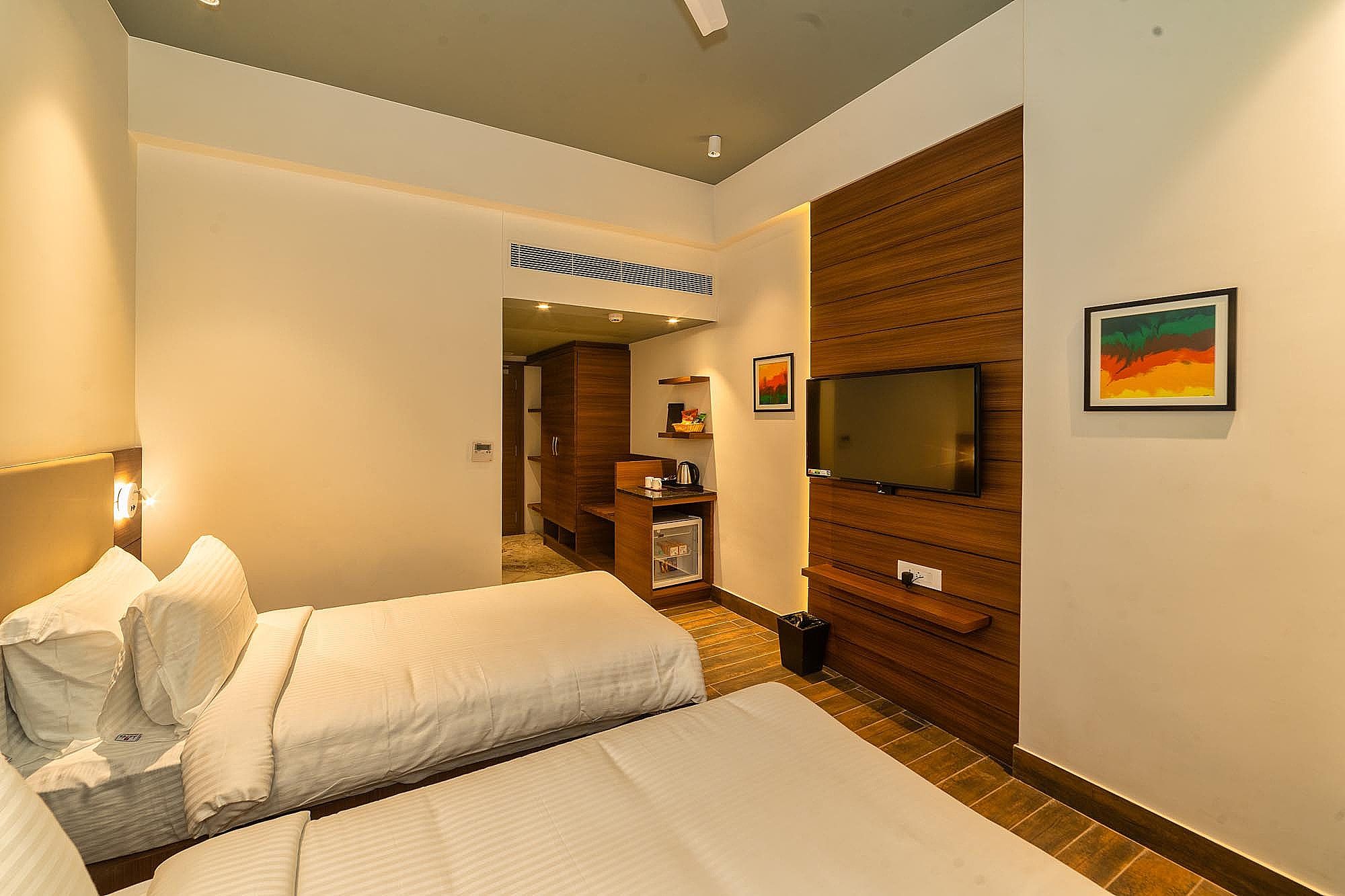 Lords Inn Udaipur Deluxe Room 5