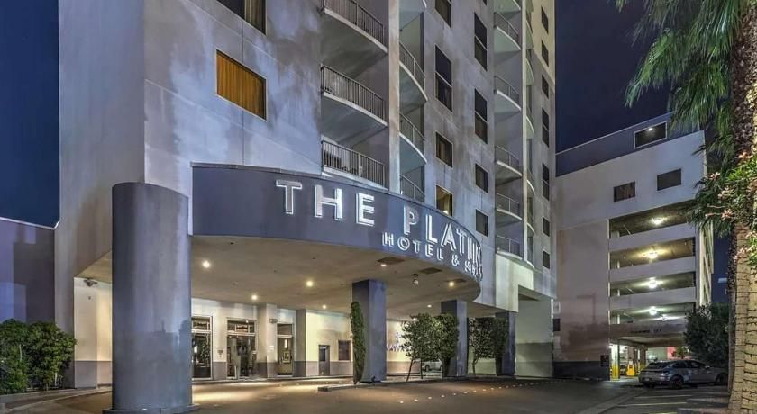 undefined The Platinum Hotel 4