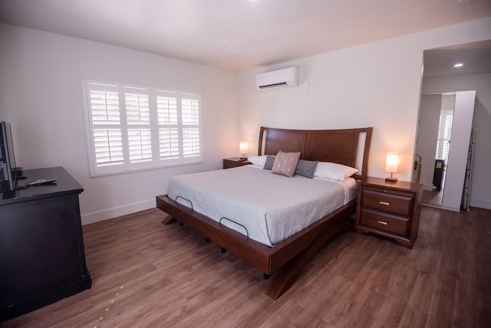 The Drift Hotel Suite, 1 King Bed 2