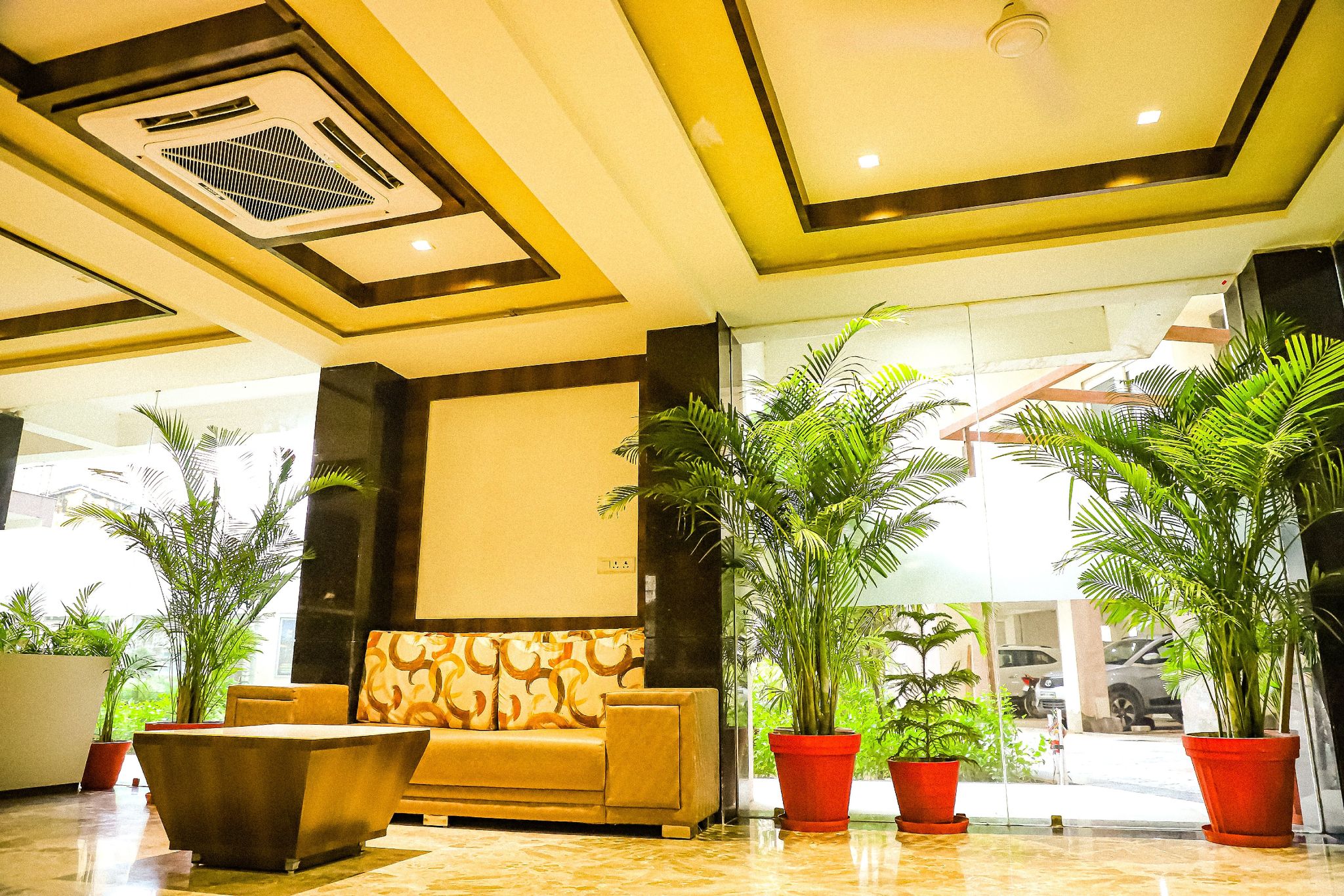 undefined Hotel Shri Radha Nikunj 5