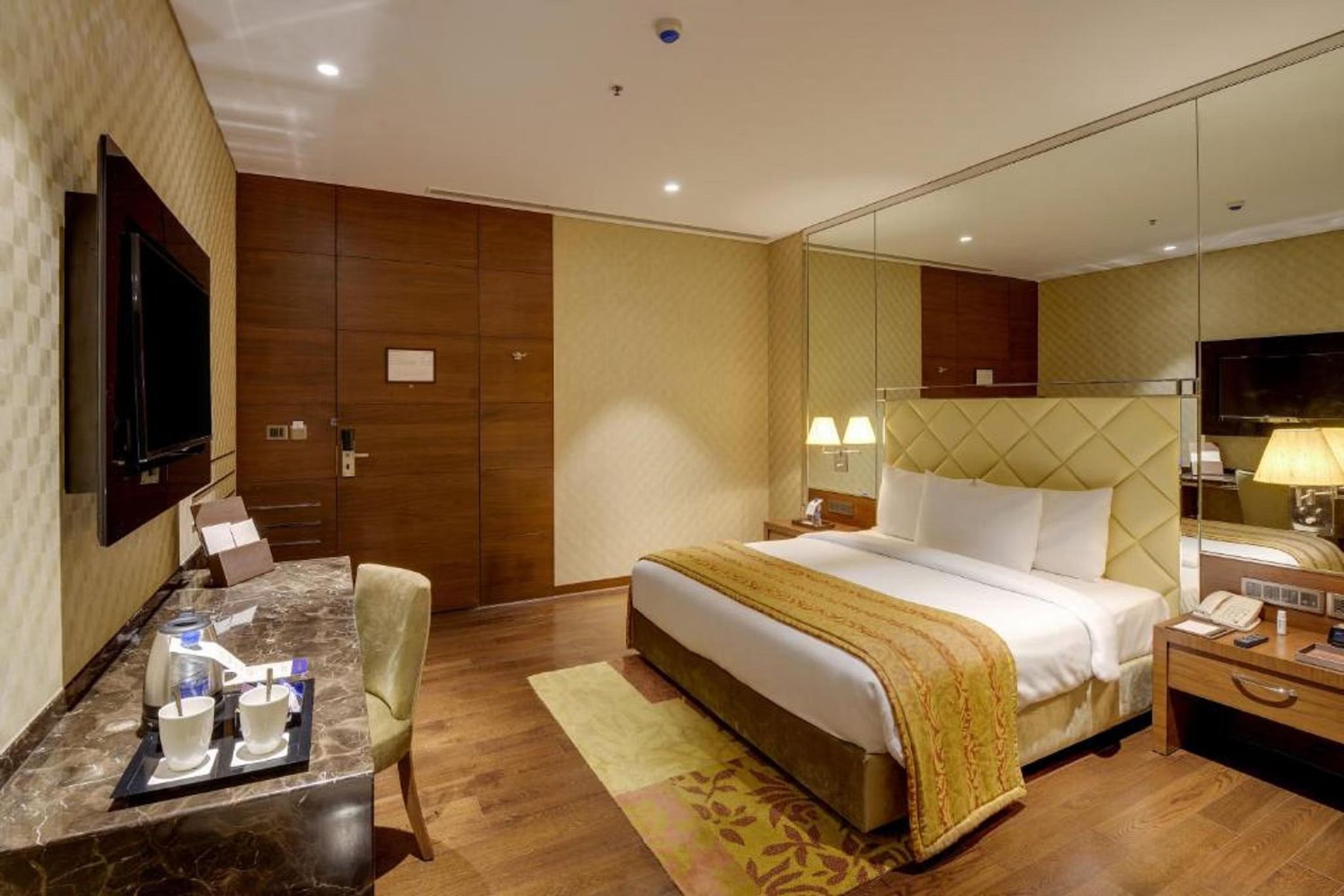 undefined Hotel Shri Radha Nikunj 5