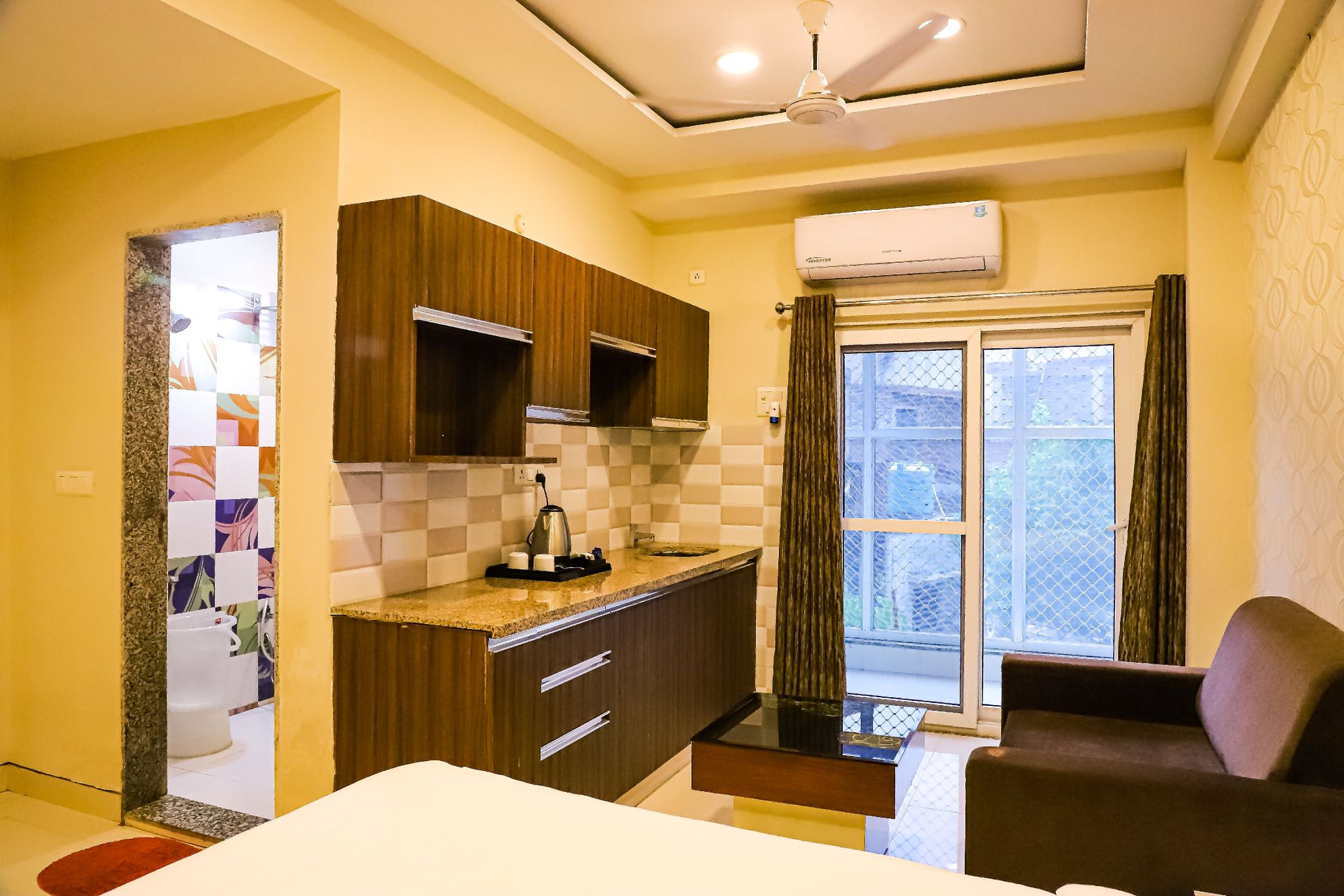 Deluxe King Studio with Balcony