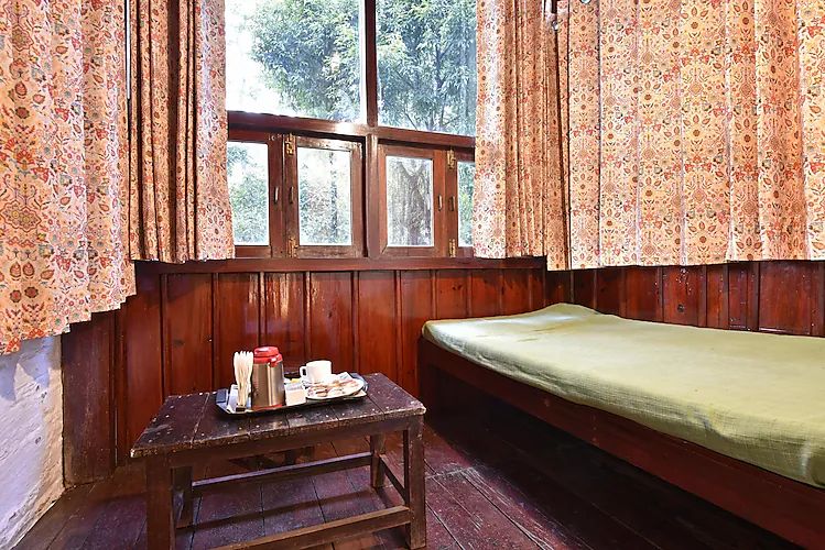 Tiaraa Monolith Lake Resort CLUB COTTAGE 4