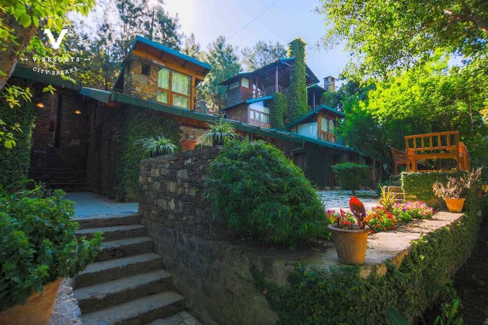 undefined Tiaraa Monolith Lake Resort 10