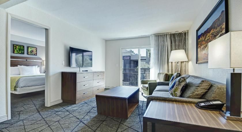 Desert Rose Resort 1 bedroom Suite 9