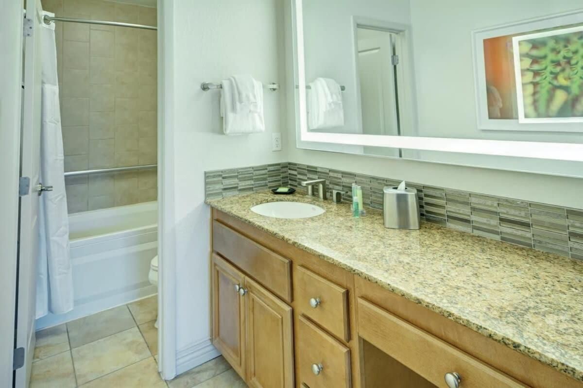 Desert Rose Resort Apartment 10