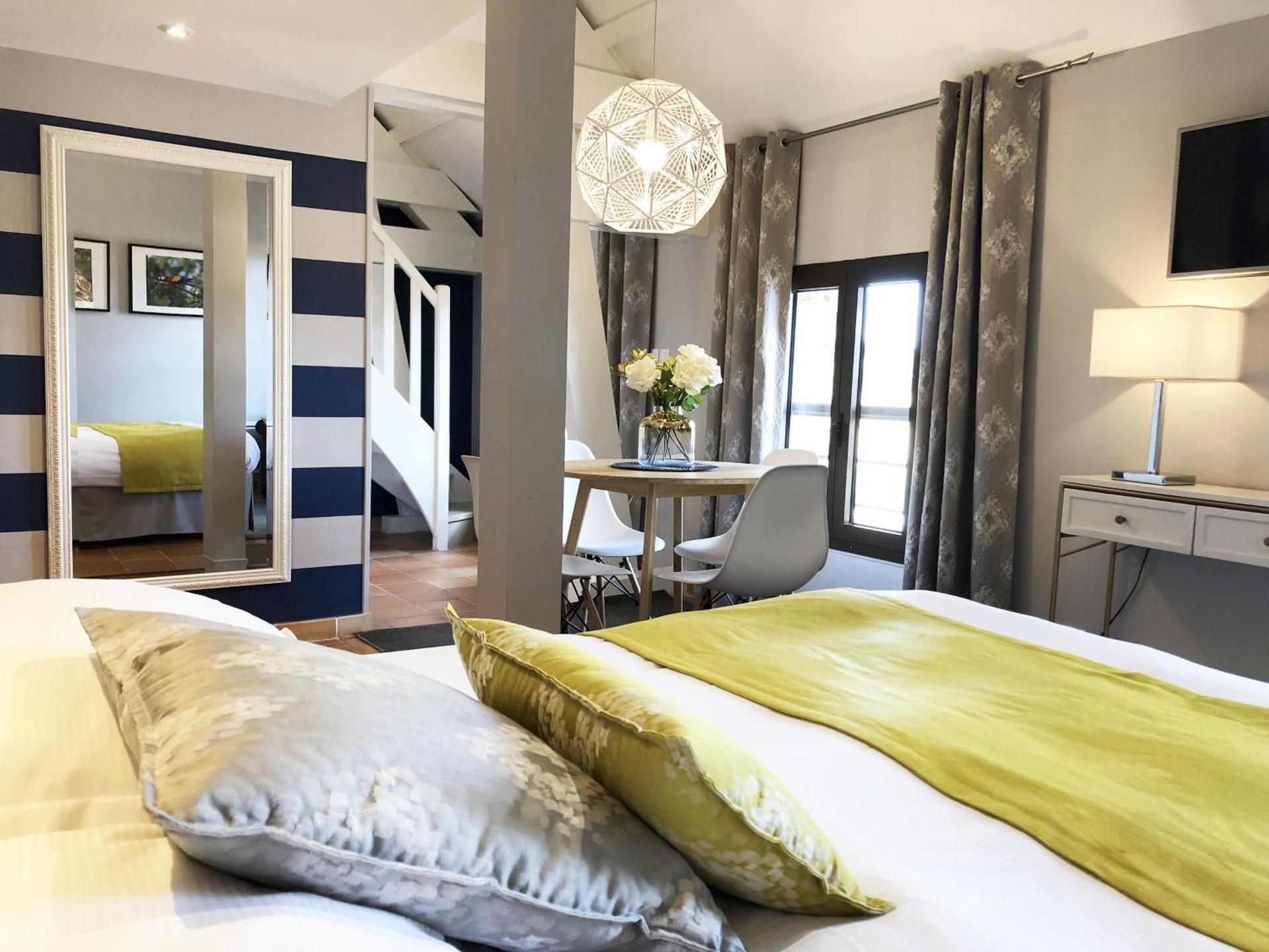 Superior Suite with Mezzanine