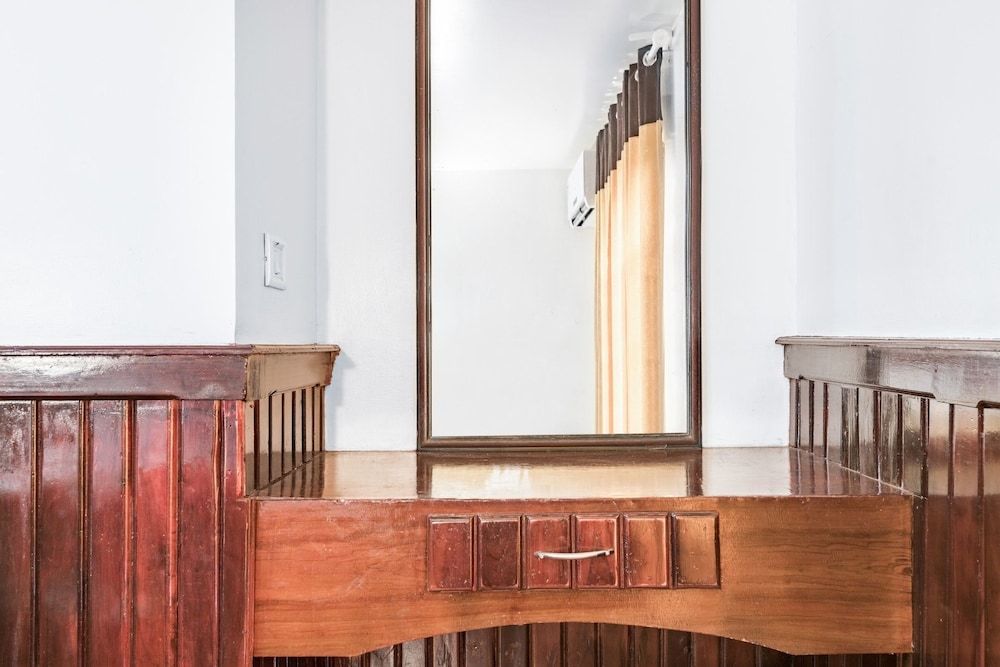 undefined GuestHouser 3 BHK Houseboat 147b 2