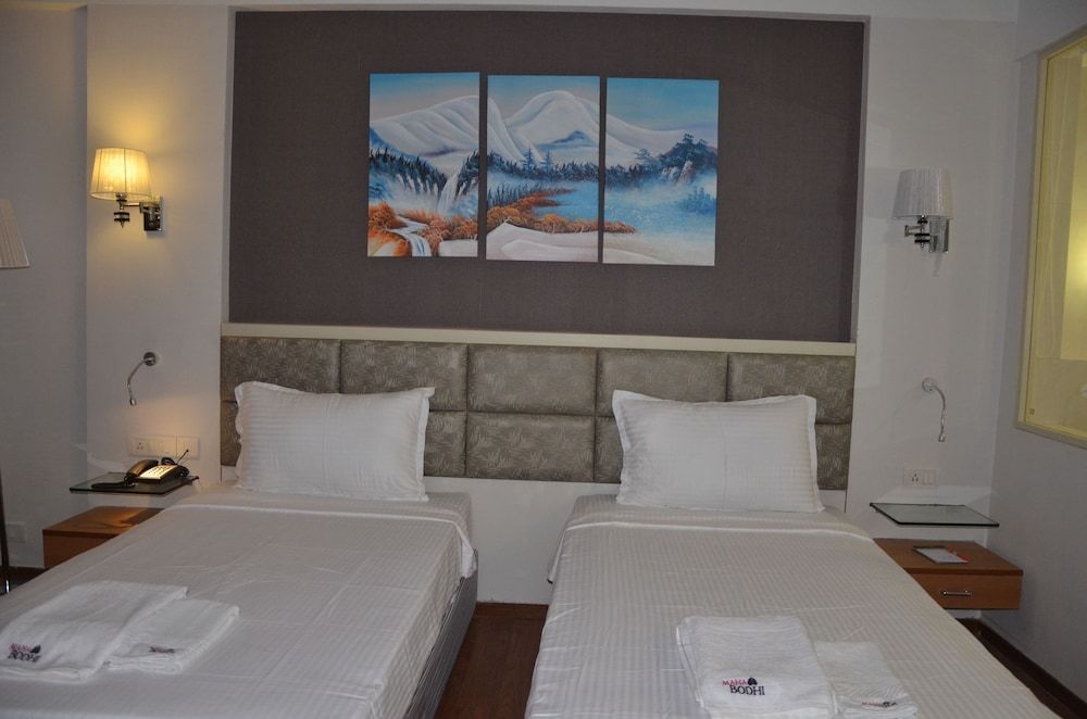 Ramada By Wyndham Bodh Gaya Mahabodhi Standard Twin Room 4