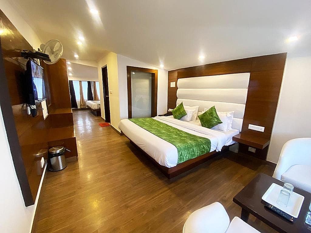 undefined Hotel Royal Classic 4
