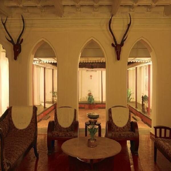 Interior 2