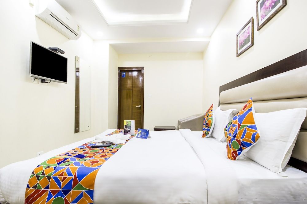FabHotel MJ Inn