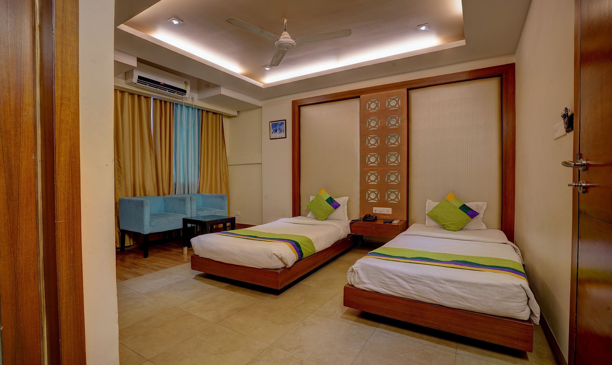 Treebo B&B Standard Double Room 4