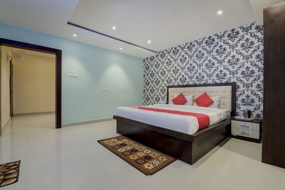 undefined OYO 22051 Bliss 9