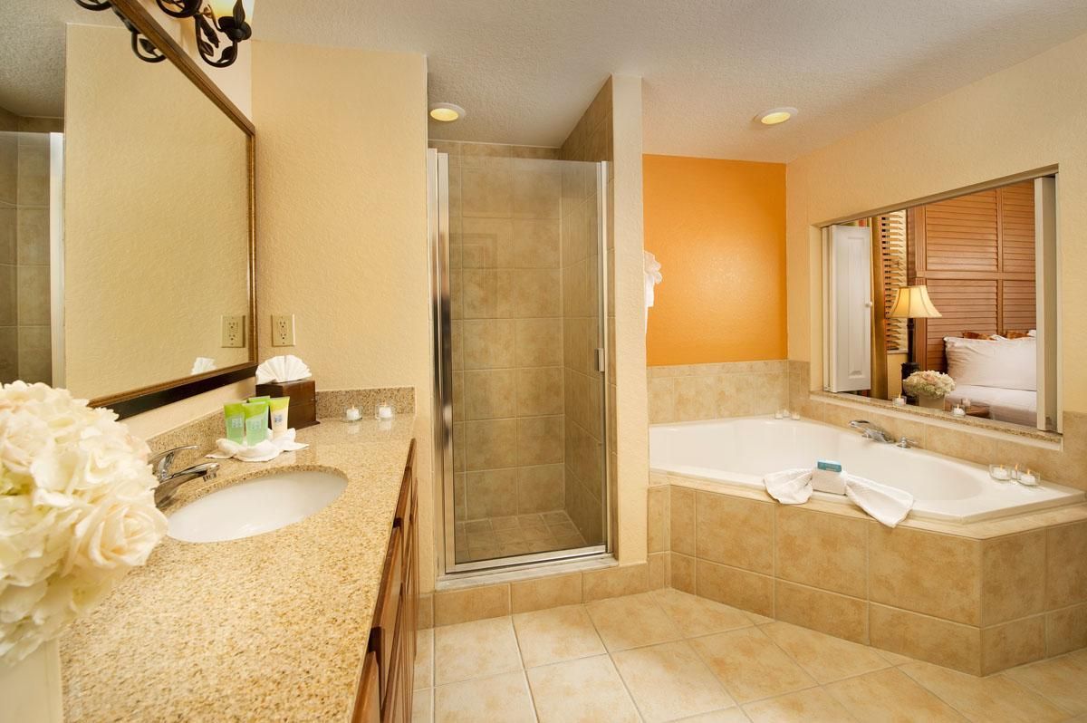 Floridays Resort Orlando Two Bedroom Suite 2
