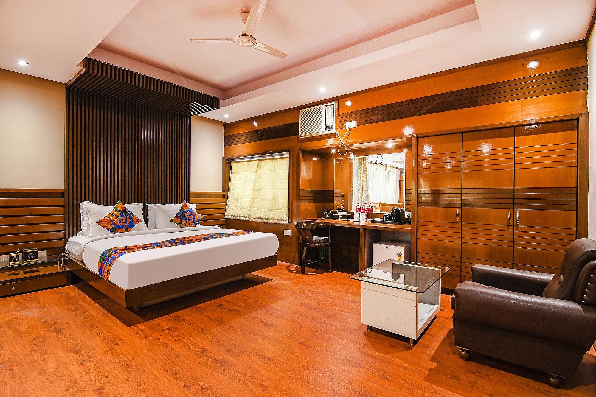 Suite Room